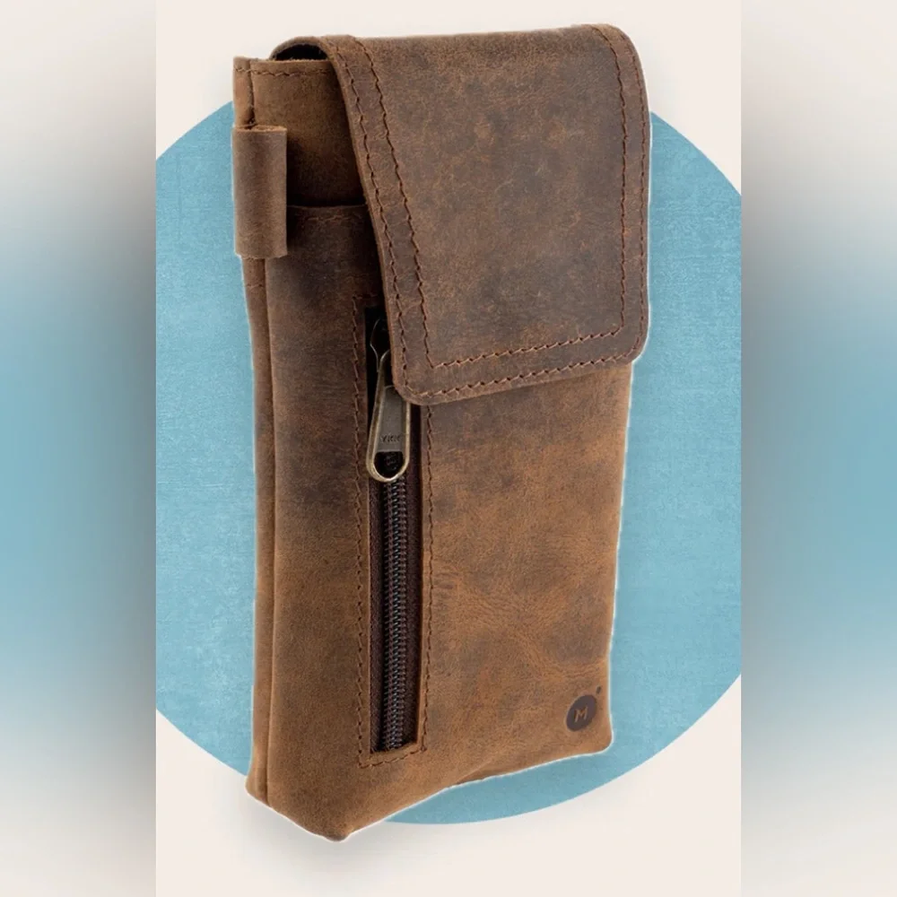 NWB MOONSTER LEATHER PHONE HOLSTER